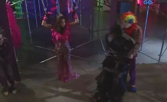 Batman Gets Fucked At A Kinky Costume Party